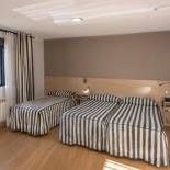 Фотография гостиницы Hotel Puerta de la Santa