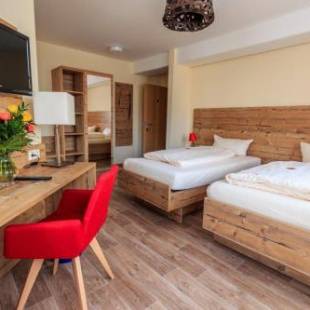 Фотографии гостиницы 
            Landhotel Gary