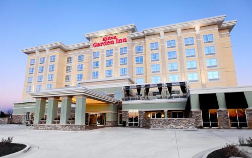 Фотография гостиницы Hilton Garden Inn Olathe