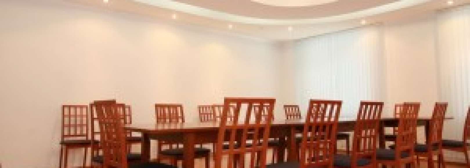 Фотография конференц-зала Зал заседаний на 10 человек