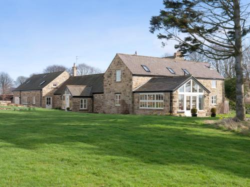 Фотография мини отеля Throphill Grange