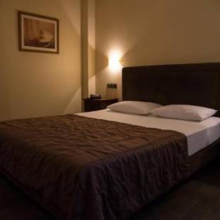 Фотографии гостиницы 
            Hotel Maroussi