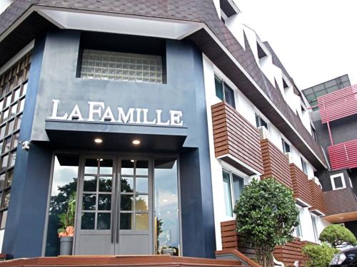Фотография гостиницы La Famille