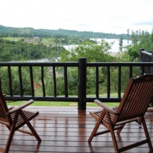 Фотография гостевого дома DaGama Lake Cottages(Fire Thorn & Sycamore Cottages)