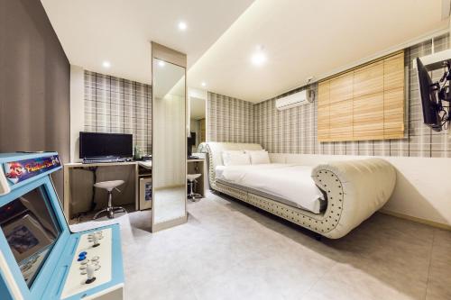 Фотографии гостиницы
Shine Hotel