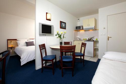 Фотография апарт отеля Appart'City Nantes Cité des Congrès