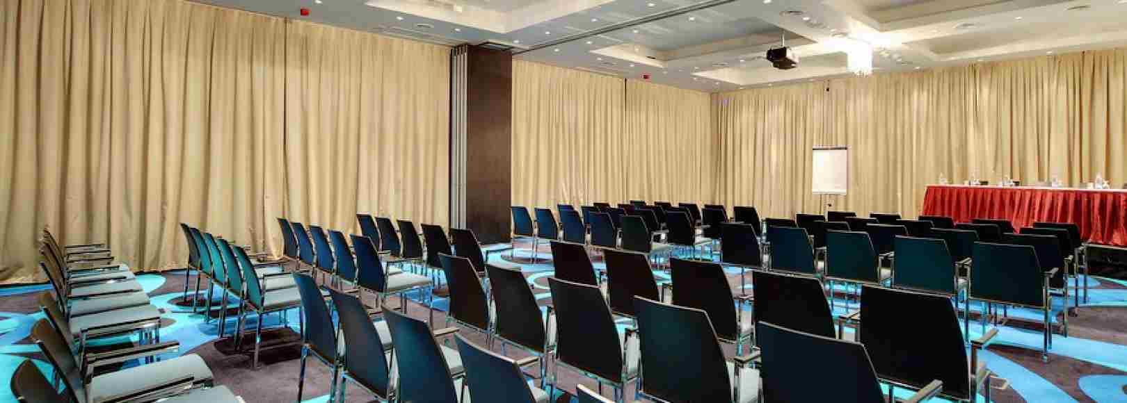 Фотография конференц-зала Бетховен