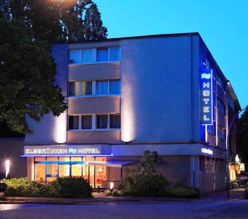 Фотография гостиницы Elbbrücken Hotel