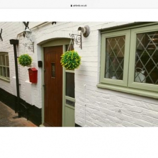 Фотография гостевого дома 1 The Mews Cottages