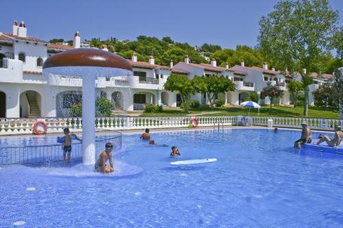 Фотография апарт отеля Apartamentos Son Bou Gardens