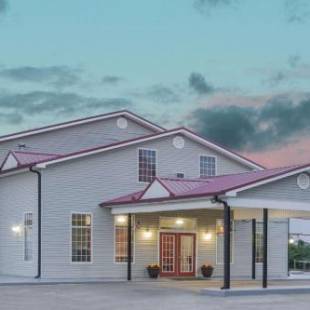 Фотографии мотеля
Super 8 by Wyndham Talladega AL