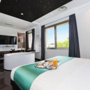 Фотографии гостиницы
JC Hotel