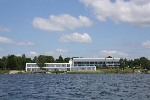 Фотография гостиницы Strandhotel Senftenberger See