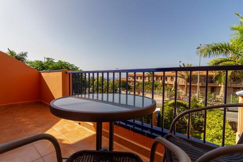 Фотография гостевого дома Duplex Meloneras with Free Wifi and private Garden