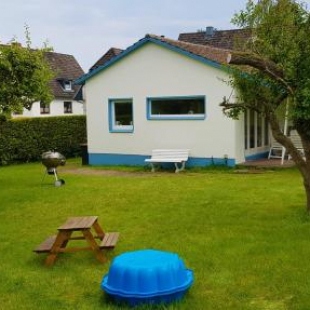 Фотография гостевого дома Ferienhaus mit großem Garten in Strandnähe