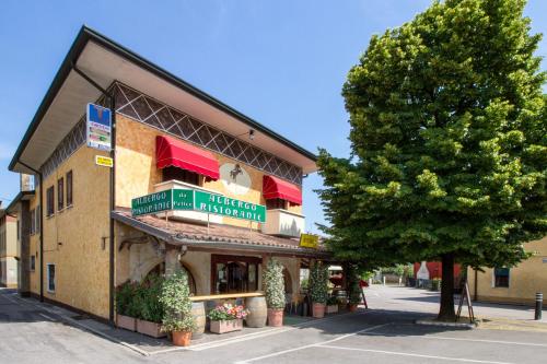 Фотографии гостиницы
Albergo Ristorante Da Felice
