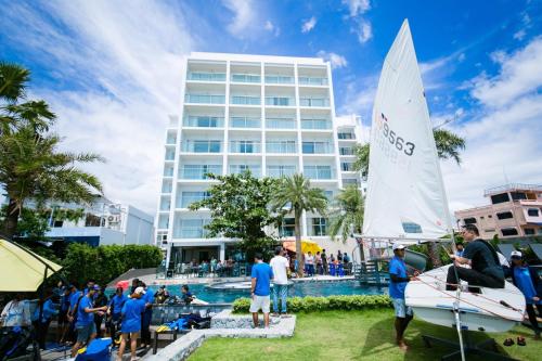 Фотография гостиницы Worita Cove Hotel