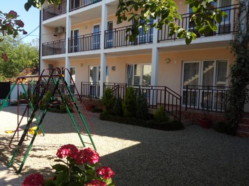 Фотография гостевого дома Авокадо