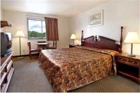 Фотография мотеля Americas Express Inn Rocky Mount