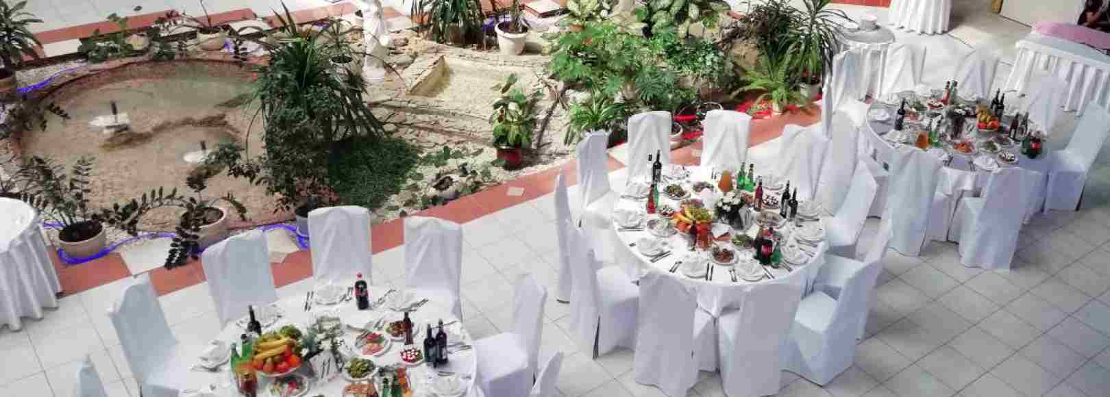 Фотография банкетного зала Зимний сад ДК Царицын