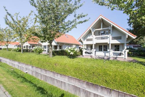 Фотография базы отдыха Holiday Park Dennenbos