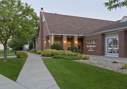 Фотография гостиницы Residence Inn by Marriott Cedar Rapids