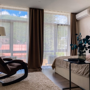 Фотография квартиры Студия с панорамным видом на центральной улице