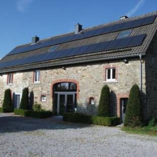 Фотографии гостевого дома
Cosy Holiday Home in Sourbrodt with Sauna