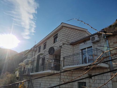 Фотография гостевого дома Apartments "Old house Pajovic"