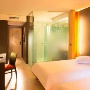 Фотографии гостиницы 
            Oceania Quimper