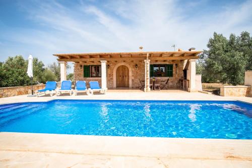 Фотографии гостевого дома
Son Garrot mit Pool und Wifi