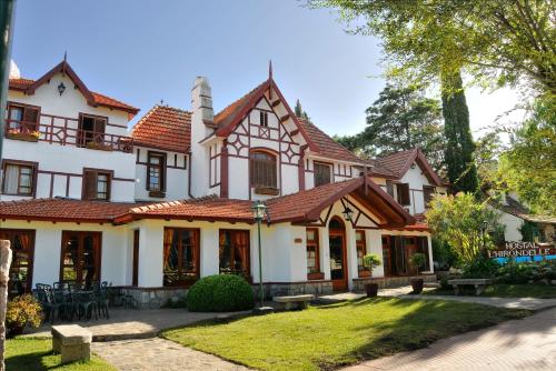 Фотография гостиницы Hostal L' Hirondelle