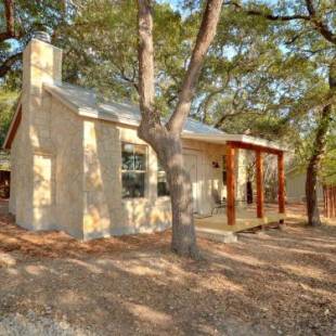 Фотографии гостевого дома
Cabins at Flite Acres-Desert Willow