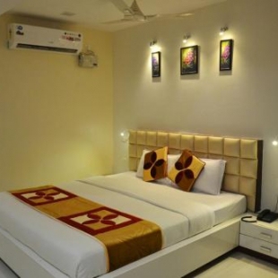 Фотография гостиницы Hotel Vatika Inn