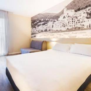 Фотографии гостиницы 
            B&B Hotel Girona 3