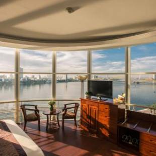 Фотографии гостиницы
Sun River Hotel