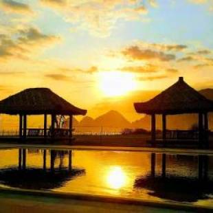 Фотографии гостиницы 
            Naia Resort Beach Club Sumbawa