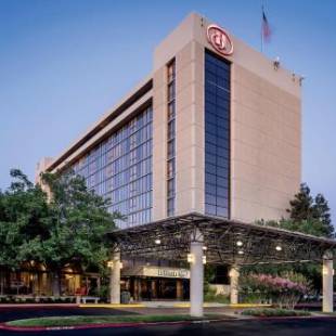 Фотографии гостиницы
Hilton Sacramento Arden West