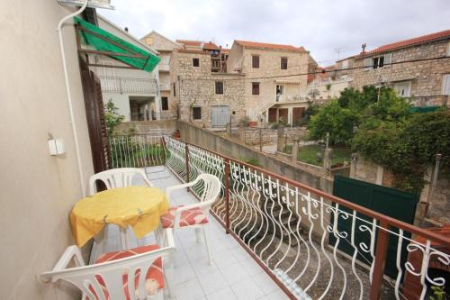 Фотография гостевого дома Apartments by the sea Vis - 2457