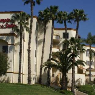 Фотографии гостиницы 
            Hampton Inn & Suites Santa Ana/Orange County Airport
