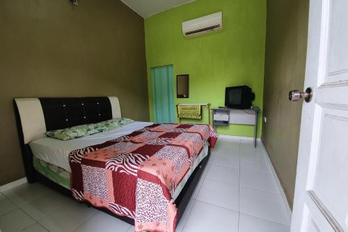 Фотография гостиницы OYO 89684 Mawaddah Inn Stay