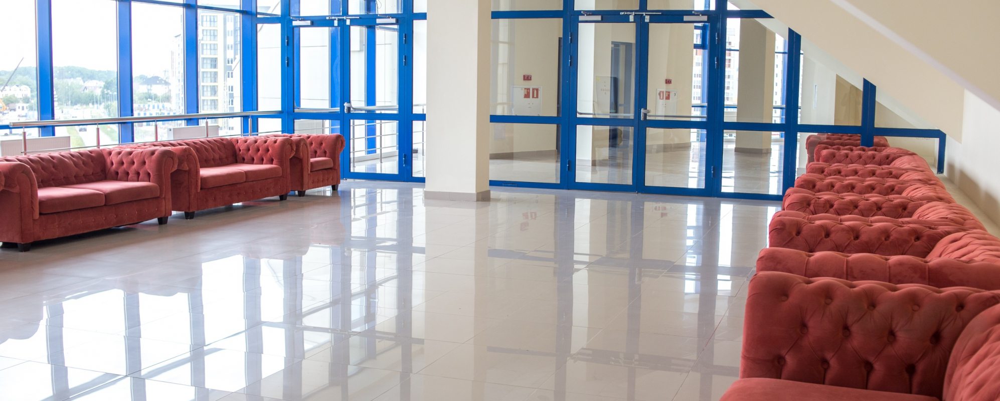 Фотографии фойе Холл главной арены Дворца спорта Янтарный 4 этаж