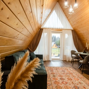 Фотография Коттеджа Частный дом A-frame Петрол из дерева 4х местный Ривер Хаус