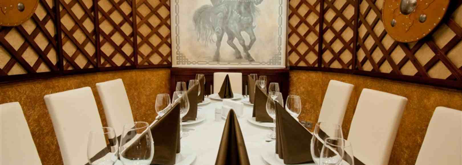 Фотография банкетного зала Мэргэн