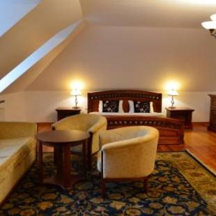 Фотографии апарт отеля
Apartamenty w Dworku Cheval