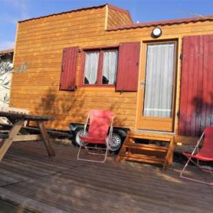 Фотографии кемпинга
Provence Roulottes