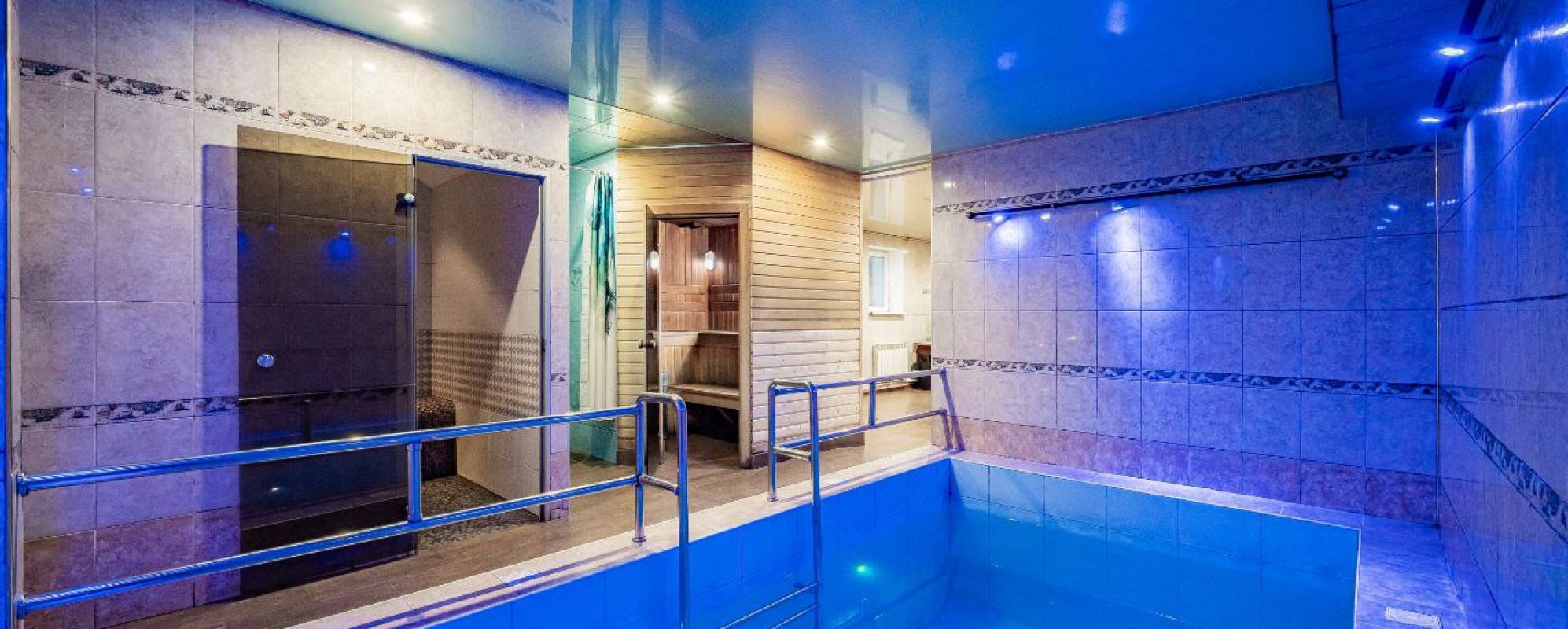 Фотографии Жилье посуточно Коттедж