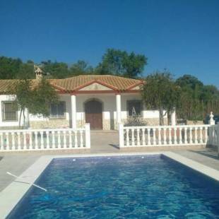 Фотографии гостевого дома
4 bedrooms chalet with private pool furnished terrace and wifi at Prado del Rey