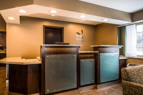 Фотографии гостиницы
Quality Inn Downtown Syracuse