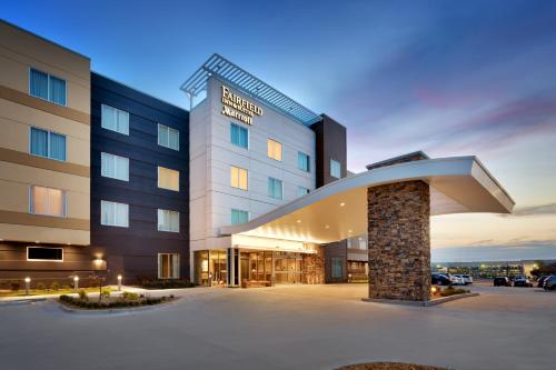 Фотография гостиницы Fairfield Inn & Suites by Marriott Springfield North